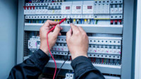Commercial Electrician